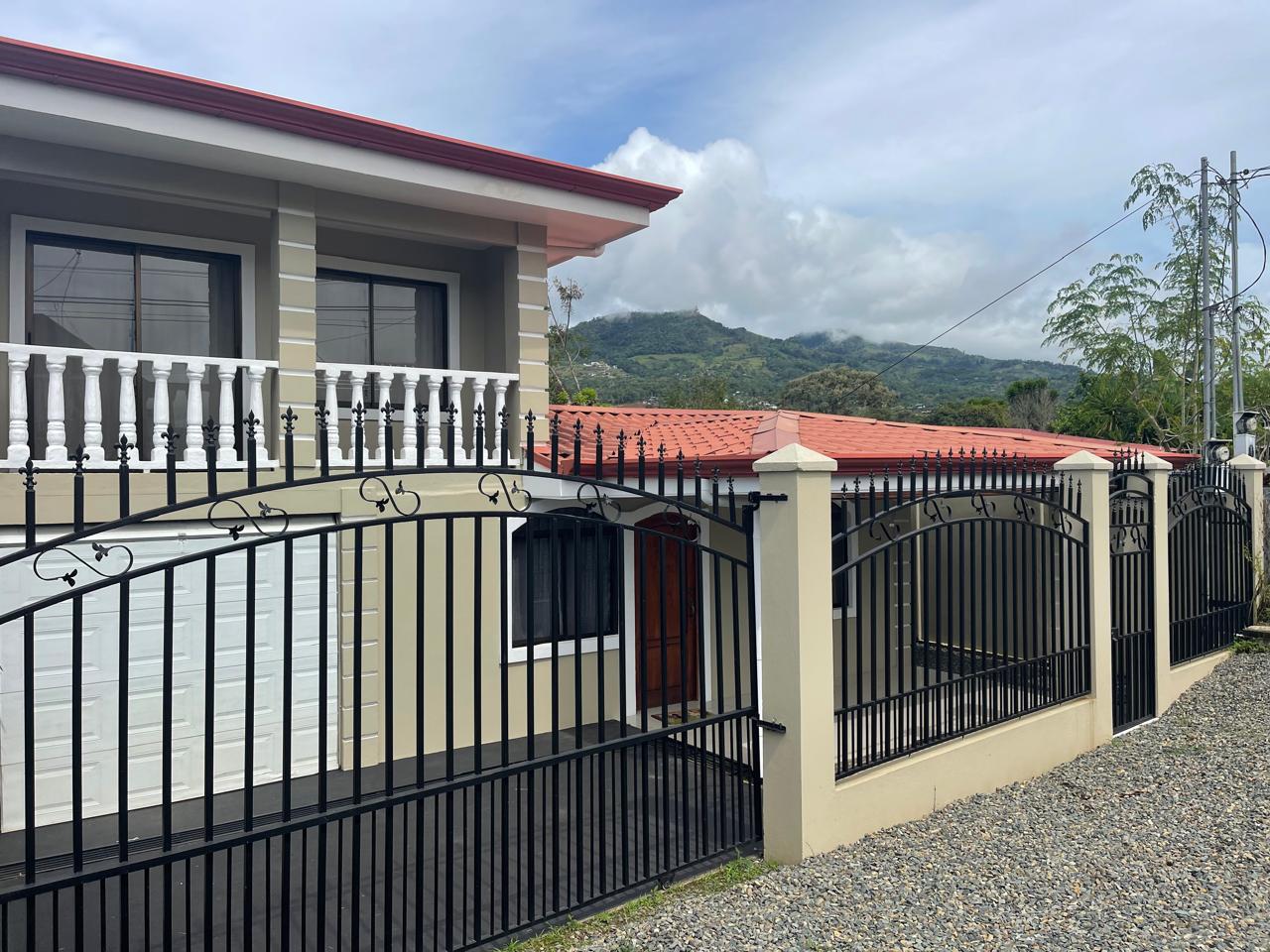 House for rent La Bonita